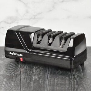 Chef'sChoice AngleSelect Model 1520 Professional Electric Knife Sharpener